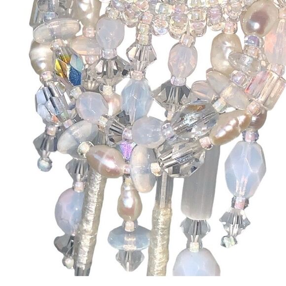 Vintage hand beaded mother of pearl crystal pearl chandelier bridal sash pin - Picture 11 of 17